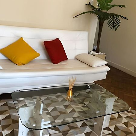 Apartamento Em Copacabana Com Vista Lateral Do Mar Rio de Janeiro Zewnętrze zdjęcie