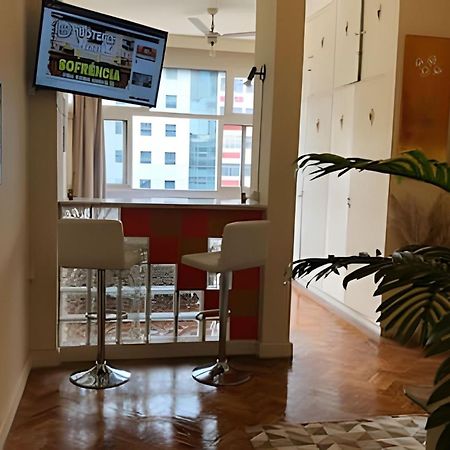 Apartamento Em Copacabana Com Vista Lateral Do Mar Rio de Janeiro Zewnętrze zdjęcie