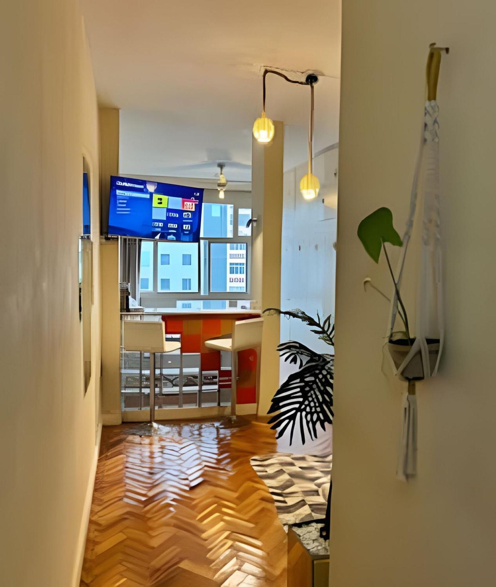 Apartamento Em Copacabana Com Vista Lateral Do Mar Rio de Janeiro Zewnętrze zdjęcie